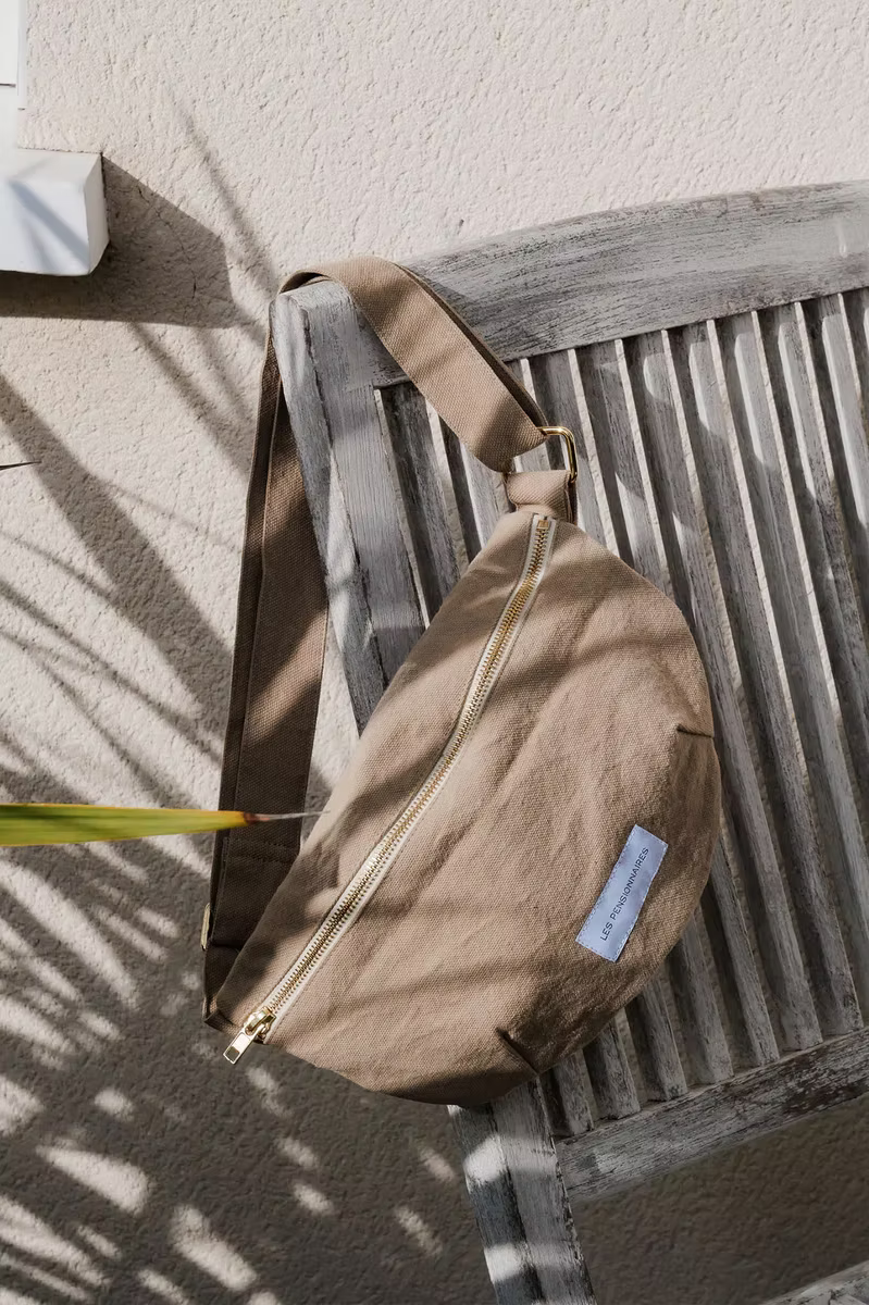 Les Pensionnaires Organic Cotton Belt Bag in Sand
