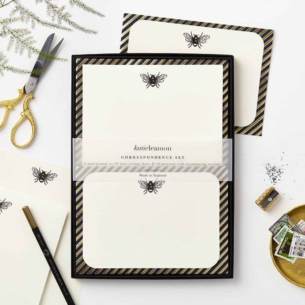 Bee Correspondence Set
