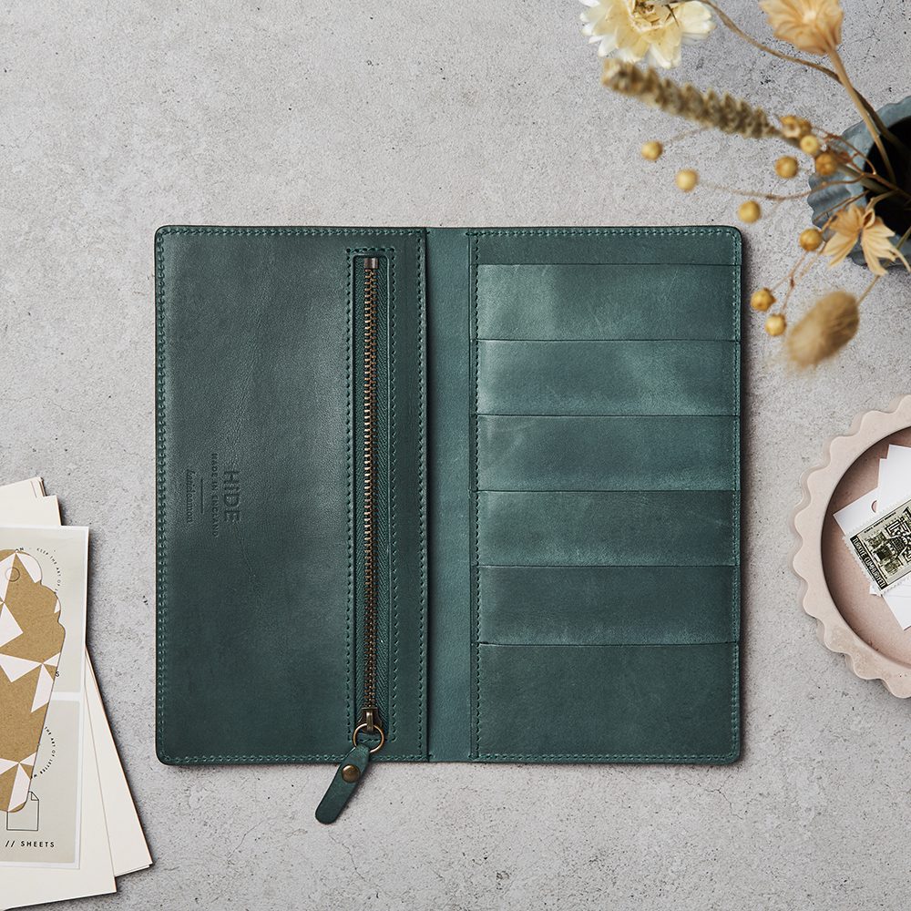 Katie Leamon Leather Wallet in Green – luxury stationery – Katie Leamon