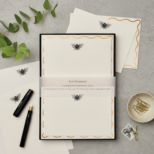Bee Correspondence Set