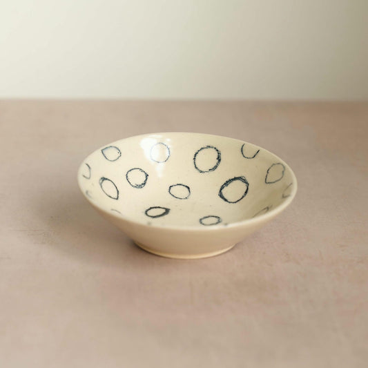 No. 23 Dish wtih Pencil Hoop Pattern