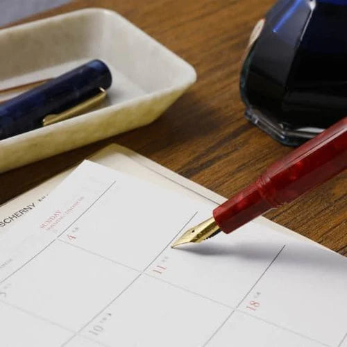 Hightide Marbled Fountain Pen Red – luxury fountain pen – Katie Leamon